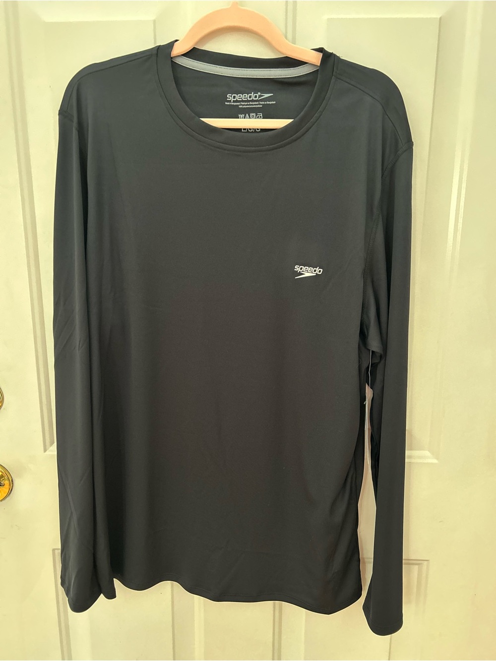 NWT!  Men’s Speedo shirt